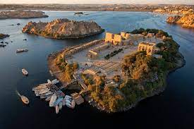ASWAN/CAIRO –  Flight included